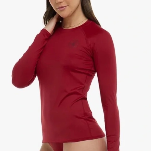 Body Glove Cranberry Sleek Rash Guard Long Sleeve, Size Large. NWT - Picture 1 of 7
